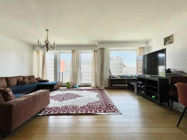 Instapklaar appartement met drie slaapkamers