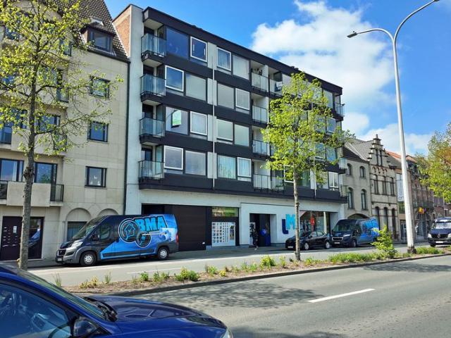 Instapklaar appartement met terras op de tweede verdieping!