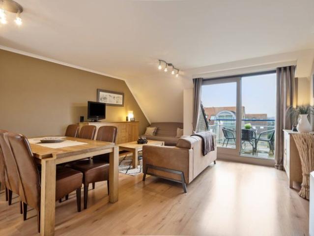 Instapklaar appartement met twee slaapkamers en terras