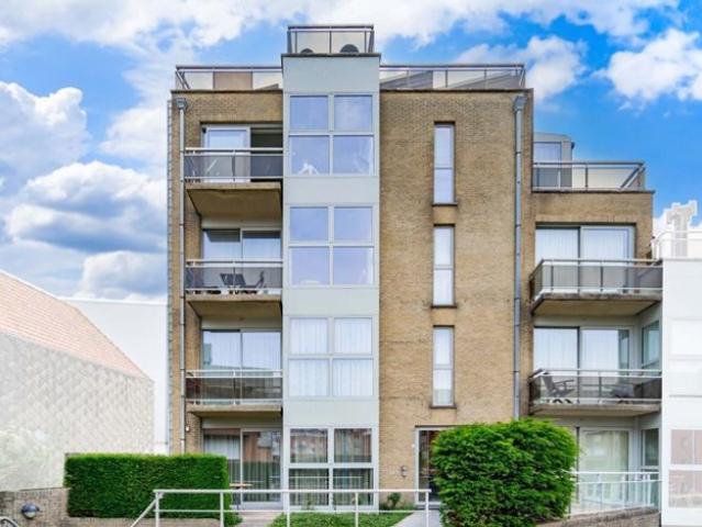 Instapklaar appartement op enkele stappen van het strand