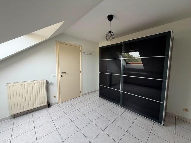 Instapklaar dakappartement met 1 slpk in Herk de Stad
