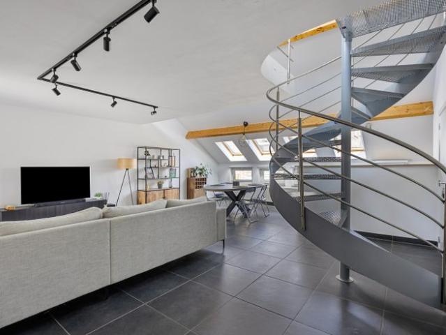 Instapklaar drie slaapkamer appartement