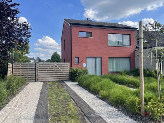 Instapklaar en duurzaam wonen met prachtige tuin