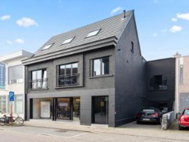 Instapklaar en energiezuinig gelijkvloers appartement met ru