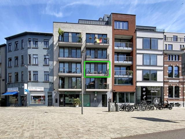 Instapklaar gemeubeld appartement op 't Eilandje