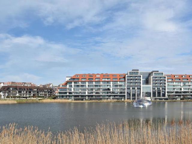 Instapklaar hoekappartement met prachtig zicht op het Zegeme