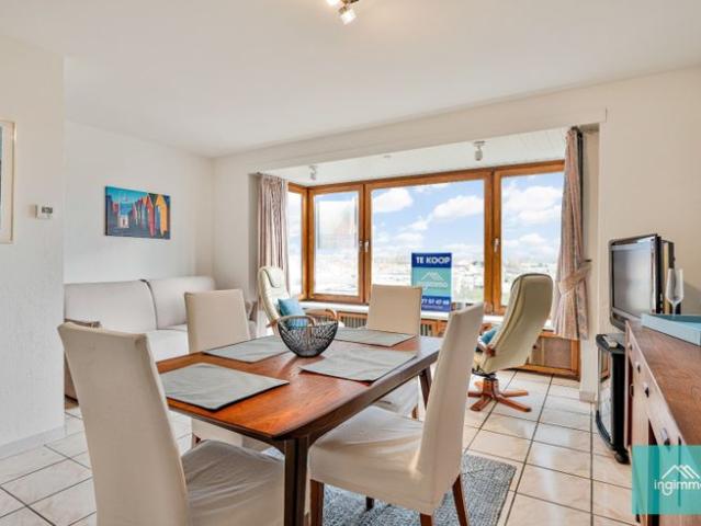 Instapklaar lichtrijk appartement met mooi zicht