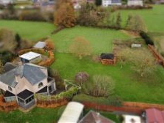 Instapklare 4 SLP woning op uniek perceel van 52a 78ca te Ro