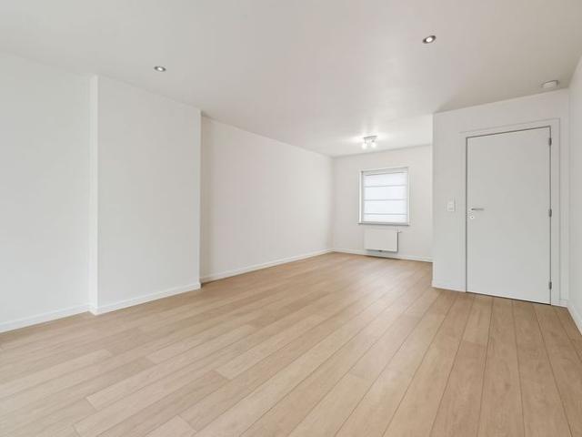 Instapklare woning in centrum Izegem
