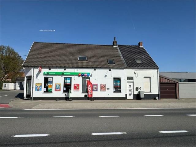 Instapklare woning met handelsruimte op een topligging!