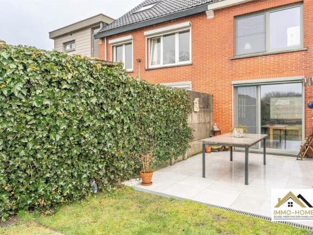 Instapklare woning met prachtig landelijk uitzicht!