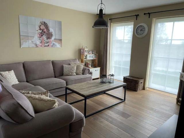 Instapklare woning met tuin en garage te huur in Staden