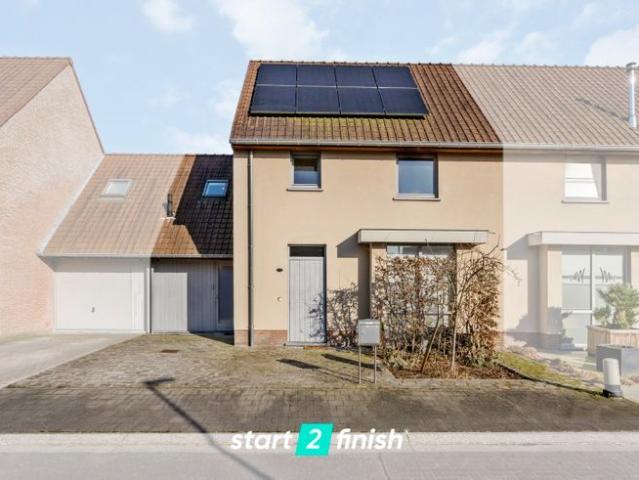 Instapklare woning te Rumbeke!