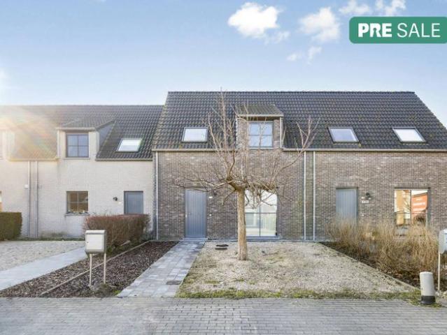 Instapklare en energiezuinige woning met 3 slaapkamers, gara