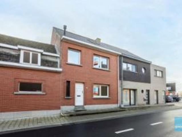 instapklare GB met 4 slaapkamers en 2 badkamers te Haaltert