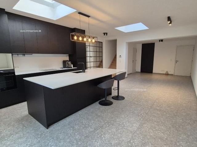 Instapklare moderne gezinswoning met 3 slaapkamers