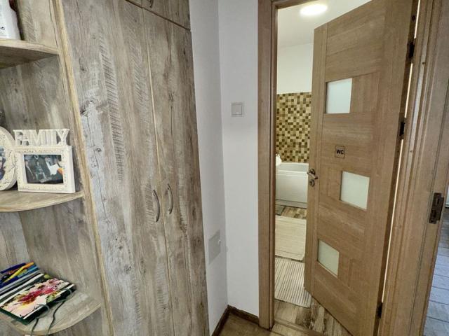 Catanga Soveja apartament decomandat 3 camere 78 mp