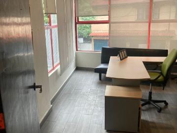 Insurgentes sur modernas oficinas
