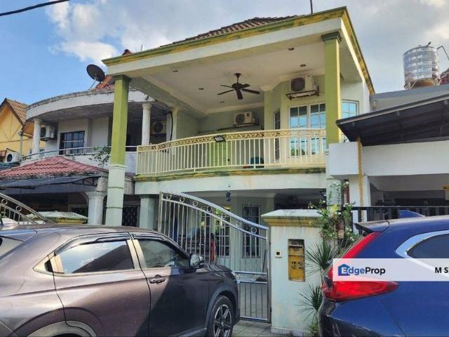 Intermediate Double Storey Terrace Seksyen 19