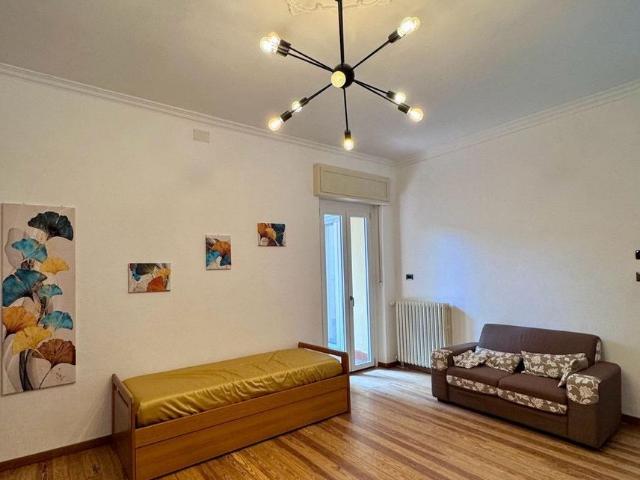 INTERA CASA ARREDATA a due passi dal Politecnino