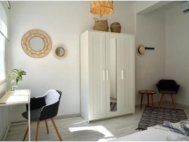 INTERESANTE APARTAMENTO CENTRO DE MALAGA