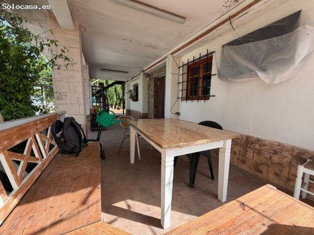 INTERESANTE CHALET EN VILLAMARCHANTE