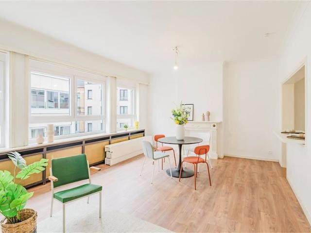 Interessant één slaapkamer appartement op top ligging in Gent