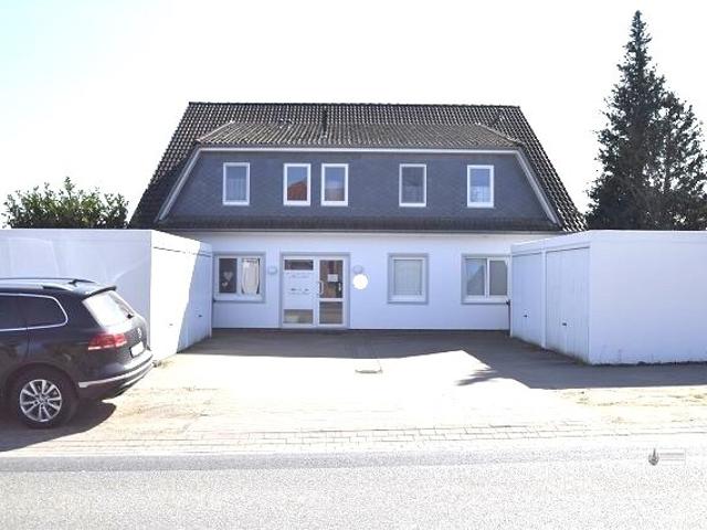 Interessante ETW + Terrasse + Garten + Garage auf 842 m² bezahltem Erbpachtgrundstück