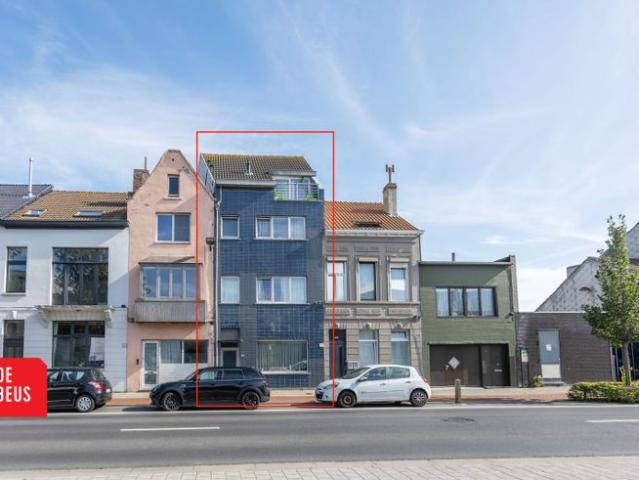 Interessante opbrengsteigendom met 3 appartementen