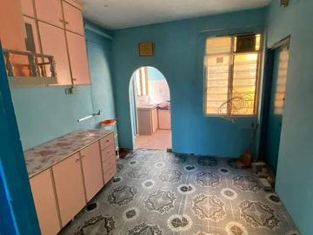 INVEST 5 BINTANGFlat Tmn Cemerlang JelutongSIAP TABLE TOP