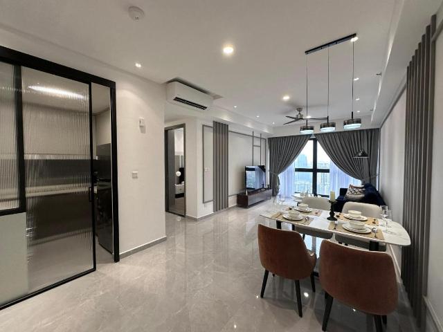 Invest High ROI 14% ! 399K 4R3B 1400sqf【Puchong Freehold】Pay 2000, Rent 4000