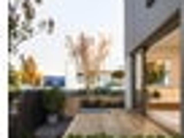 Invest Wisely – Live Beautifully – 2 bedrooms CBD