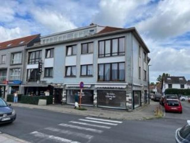 INVESTERINGSPAND 5 appartementen + 2 handelszaken in centr