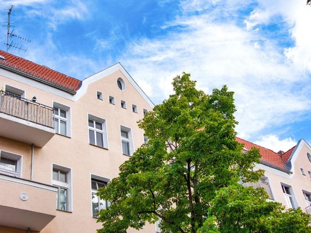 Investieren im beliebten Wedding: 4 Zimmer Erdgeschoss Wohnung am Schillerparkt PROVISIONSFREI