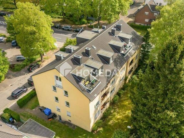 Investieren in ein voll vermietetes Mehrfamilienhaus mit 3 Garagen und 14 Wohnungen