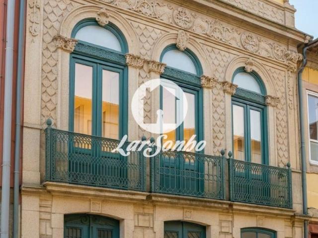 Investimento Estratégico | Fachada Artística de 1937 São Mamede de Infesta Matosinhos