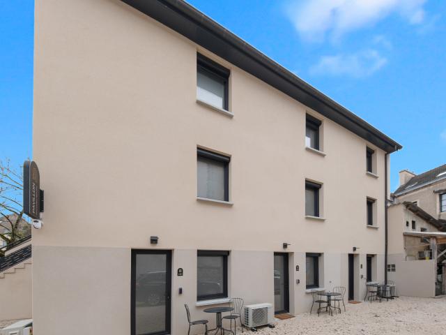 INVESTISSEMENT CLÉ EN MAIN 3 STUDIOS HAUT DE GAMME À FORTE RENTABILITÉ