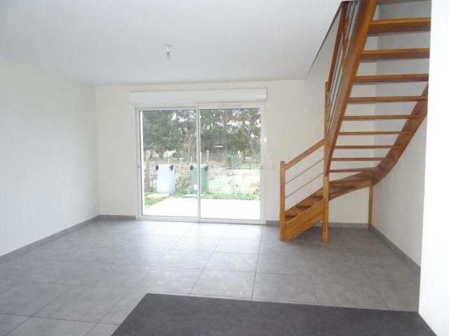 Investissement locatif maison duplex 64 m2 avec locataire