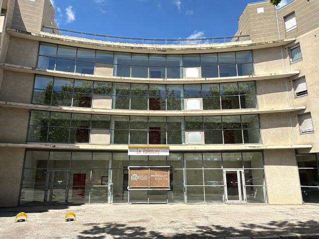Investissement locatif à Valence Appartement avec parking