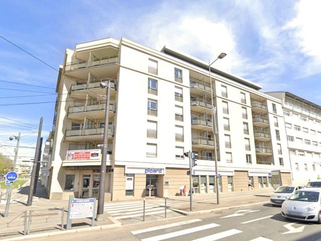 INVESTISSEMENT LOCATIF – BRON – Résidence Étudiante Nomad Campus Nova Park 5,74 % de rentabilité