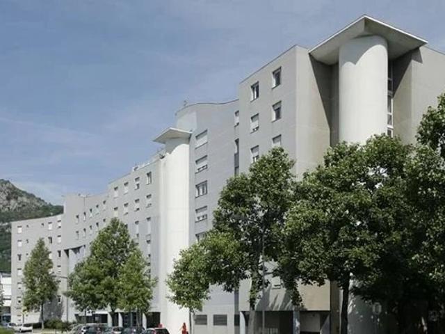 INVESTISSEMENT LOCATIF – GRENOBLE Résidence Les Estudines Marie Curie 5.08% de rentabilité