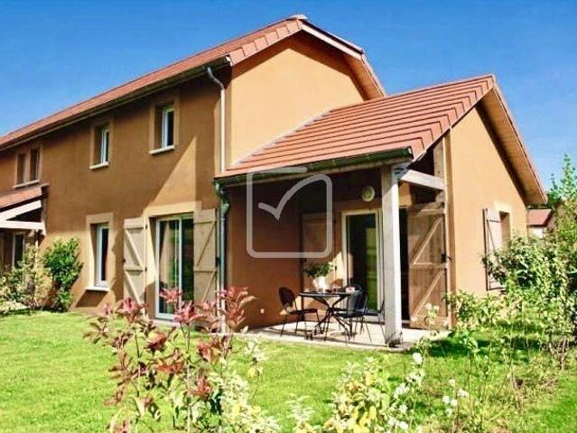 INVESTISSEMENT LOCATIF IDÉAL 39m2 ALVIGNAC LES EAUX, ENTRE