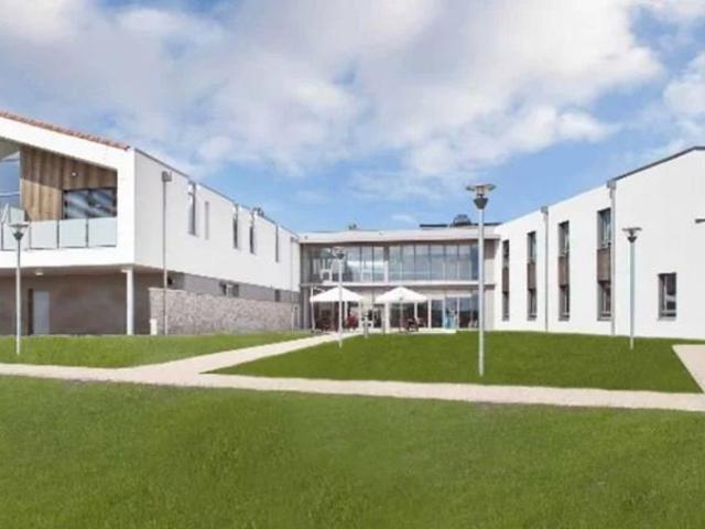 INVESTISSEMENT LOCATIF – Lamontjoie – Résidence EHPAD Louis IX 6.47 % de rentabilité