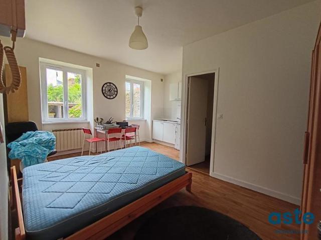 INVESTISSEMENT LOCATIF STUDIO IDÉAL PIED À TERRE OU ÉTUDI