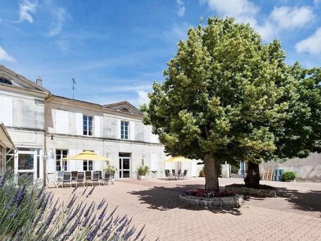 INVESTISSEMENT LOCATIF – TRIZAY Résidence Ehpad Les Jardins des Tilleuls 6.57% de rentabilité