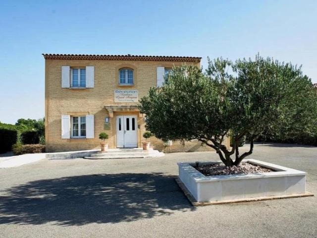 INVESTISSEMENT LOCATIF – Vedène – Résidence de tourisme Résidhotel Grand Avignon – 6,97 % de rentabilité