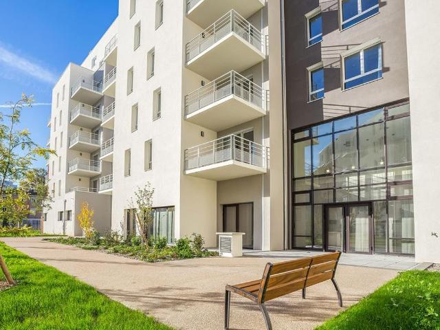 INVESTISSEMENT LOCATIF – VILLEURBANNE – Résidence Domusvi Les Templitudes Les Gallinières 5.46% de rentabilité