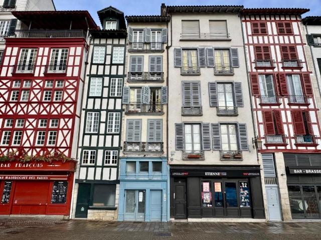 Investissement patrimonial 144m² Bayonne