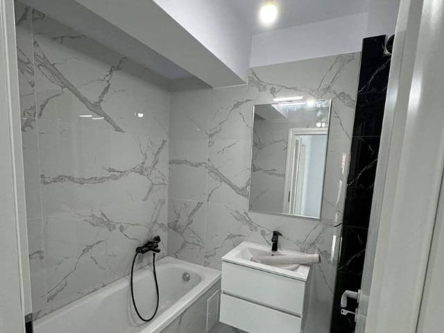 Investitie Garsoniera, 6 min metrou Berceni, decomandată, 45 mp