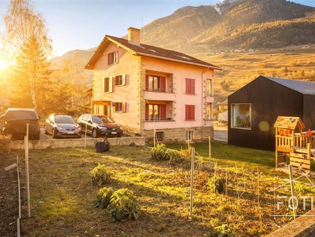 Investitionsgebäude mit 5 Wohnungen